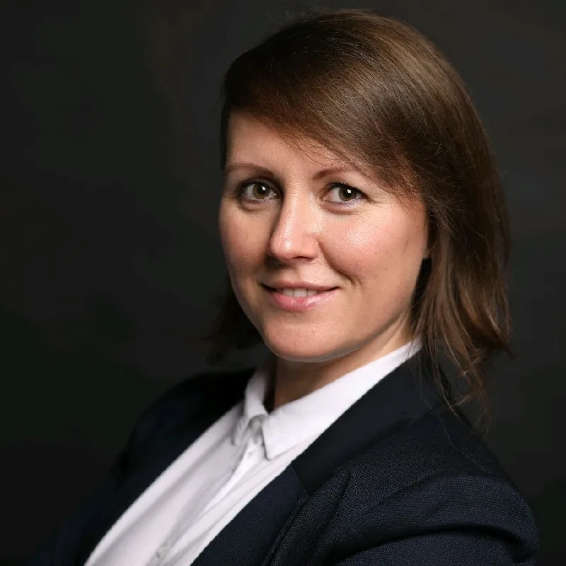 Dr. Natalja Klymov née Gavrilov, novineon